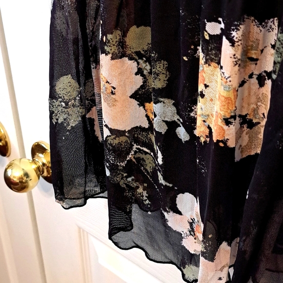 Ruffle Tank Top - Picture 6 of 14